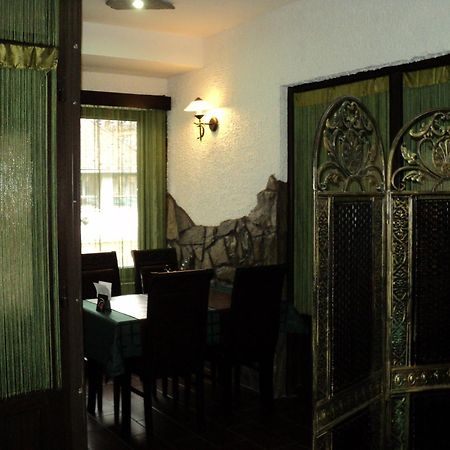 Kovacs Hotel Superior วาชาโรชนาเมนี ภายนอก รูปภาพ